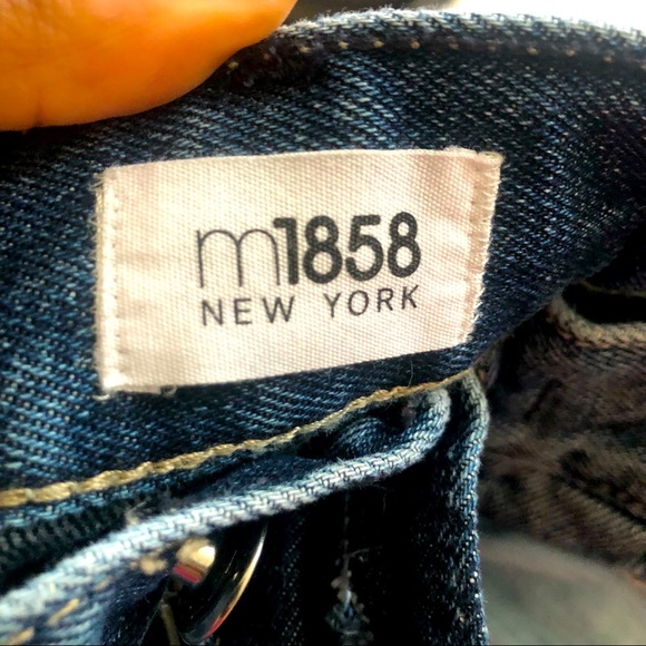 M1858 classic straight leg high waisted jeans size 4/27 - Picture 5 of 9